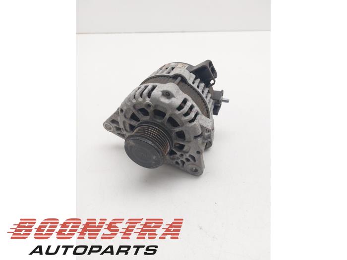Gebruikte Dynamo Hyundai i40 (VFA) 1.7 CRDi 16V Prijs € 64,95 Margeregeling aangeboden door Boonstra Autoparts