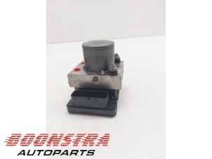 Gebruikte ABS Pomp Volkswagen Crafter (SY) 2.0 TDI FWD Prijs € 241,94 Inclusief btw aangeboden door Boonstra Autoparts