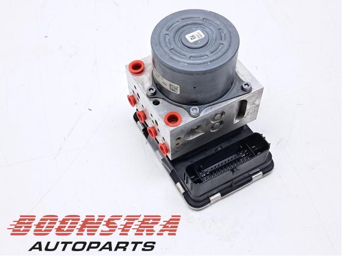 Gebruikte ABS Pomp Mercedes C Estate (S205) C-350 e 2.0 16V Prijs € 124,95 Margeregeling aangeboden door Boonstra Autoparts