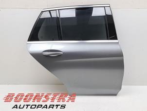 Gebruikte Deur 4Deurs rechts-achter Mercedes C Estate (S205) C-350 e 2.0 16V Prijs € 389,95 Margeregeling aangeboden door Boonstra Autoparts