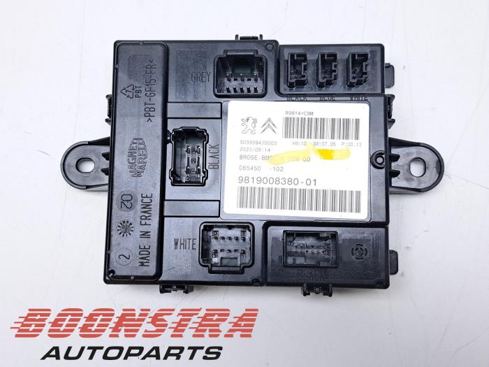 Gebruikte Computer Body Control Peugeot 3008 II (M4/MC/MJ/MR) 1.6 16V Hybrid Prijs € 49,95 Margeregeling aangeboden door Boonstra Autoparts