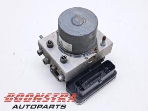 Gebruikte ABS Pomp Peugeot 3008 II (M4/MC/MJ/MR) 1.6 16V Hybrid Prijs € 99,95 Margeregeling aangeboden door Boonstra Autoparts