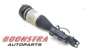 Gebruikte Mac Phersonpoot links-voor Mercedes C Estate (S205) C-350 e 2.0 16V Prijs € 779,95 Margeregeling aangeboden door Boonstra Autoparts