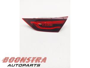 Gebruikte Achterlicht rechts Mercedes CLA (118.3) 1.3 CLA-250 e Turbo 16V Prijs € 124,95 Margeregeling aangeboden door Boonstra Autoparts