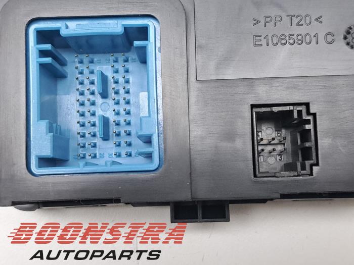 Computer Kachel van een Peugeot Expert (V1/VA/VB/VE/VF/VT/VY) 2.0 Blue HDi 150 16V 2019