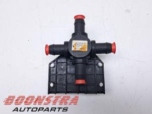 Gebruikte Extra waterpomp Tesla Model X 100X Prijs € 24,95 Margeregeling aangeboden door Boonstra Autoparts