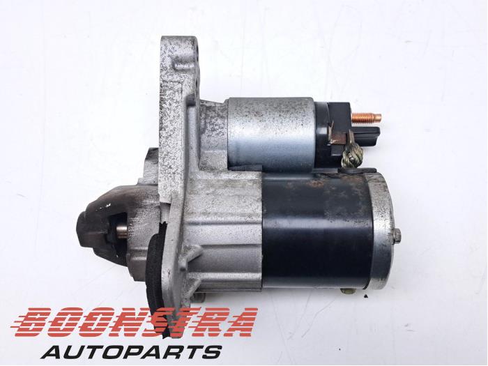 Gebruikte Startmotor Renault Captur I (2R) 0.9 Energy TCE 12V Prijs € 24,95 Margeregeling aangeboden door Boonstra Autoparts
