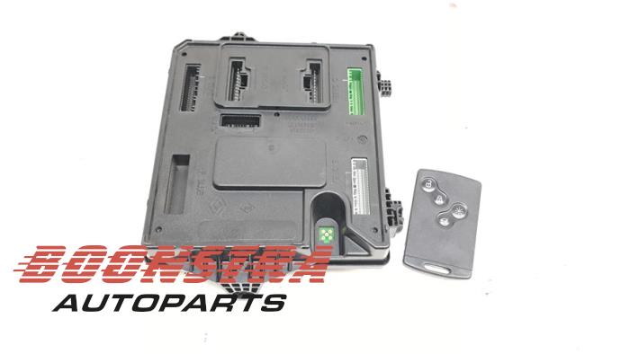 Gebruikte Module Bodycontrol Renault Megane III Grandtour (KZ) 1.2 16V TCE 115 Prijs € 24,95 Margeregeling aangeboden door Boonstra Autoparts