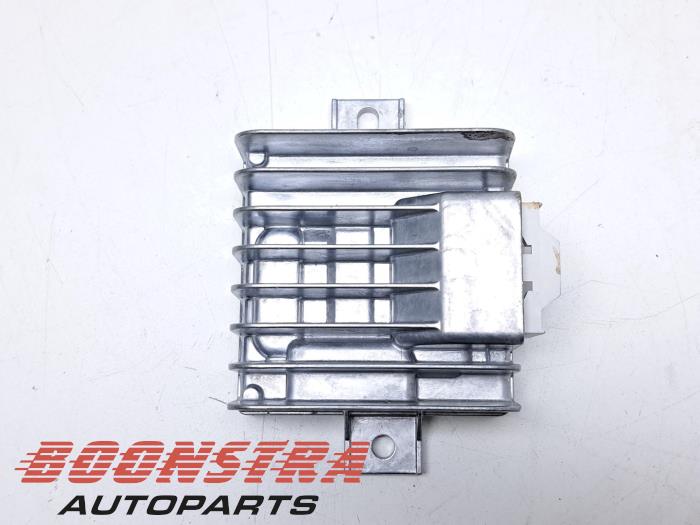 Gebruikte Computer Diversen Mercedes CLA (118.3) 1.3 CLA-250 e Turbo 16V Prijs € 74,95 Margeregeling aangeboden door Boonstra Autoparts
