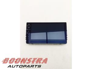 Gebruikte Display Interieur Volkswagen Passat Variant (3G5) 1.4 TSI GTE 16V Prijs € 594,95 Margeregeling aangeboden door Boonstra Autoparts