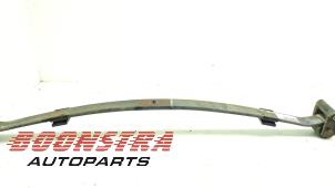 Gebruikte Bladveer achter Volkswagen Crafter 2.0 TDI 16V Prijs € 114,89 Inclusief btw aangeboden door Boonstra Autoparts