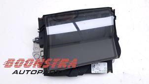 Gebruikte Head-up display Volkswagen Golf VIII (CD1) 2.0 TSI R 16V 4Motion Prijs € 299,95 Margeregeling aangeboden door Boonstra Autoparts