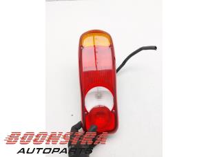 Gebruikte Achterlicht links Volkswagen Crafter (SY) 2.0 TDI RWD Prijs € 108,84 Inclusief btw aangeboden door Boonstra Autoparts