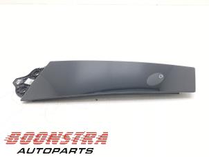 Gebruikte B-stijl rechts Tesla Model 3 Prijs € 149,95 Margeregeling aangeboden door Boonstra Autoparts