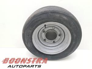 Gebruikte Velg + Band Diversen Aanhangwagen Prijs € 29,95 Margeregeling aangeboden door Boonstra Autoparts