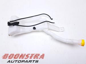 Gebruikte Ruitensproeiertank voor Mercedes Citan (420.6) 1.5 108 CDI Prijs € 38,66 Inclusief btw aangeboden door Boonstra Autoparts