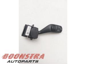 Gebruikte Schakelaar Ruitenwisser Ford S-Max (GBW) 1.6 EcoBoost 16V Prijs € 24,95 Margeregeling aangeboden door Boonstra Autoparts