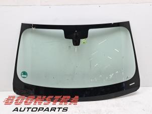 Gebruikte Voorruit BMW X3 (G01) xDrive 30e 2.0 TwinPower Turbo 16V Prijs € 354,95 Margeregeling aangeboden door Boonstra Autoparts