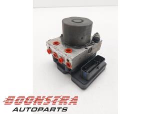 Gebruikte ABS Pomp Ford Transit 2.0 TDCi 16V Eco Blue 170 RWD Prijs € 242,00 Inclusief btw aangeboden door Boonstra Autoparts