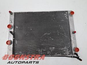 Gebruikte Radiateur BMW M5 (E60) 5.0 V10 40V Prijs € 137,95 Margeregeling aangeboden door Boonstra Autoparts