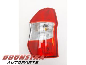 Gebruikte Achterlicht rechts Ford Transit Courier 1.0 Ti-VCT EcoBoost 12V Prijs € 60,44 Inclusief btw aangeboden door Boonstra Autoparts