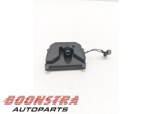 Gebruikte Camera voorzijde BMW X3 (G01) xDrive 30e 2.0 TwinPower Turbo 16V Prijs € 189,95 Margeregeling aangeboden door Boonstra Autoparts