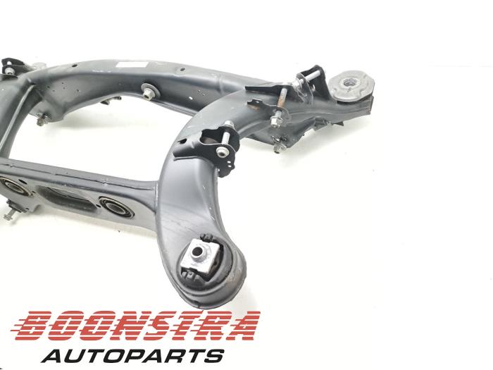 Subframe van een Mercedes-Benz C Estate (S205) C-180 1.6 16V BlueEfficiency 2019