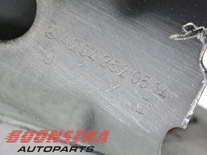 Subframe van een Mercedes-Benz C Estate (S205) C-180 1.6 16V BlueEfficiency 2019