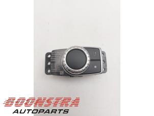 Gebruikte Bediening boordcomputer Mercedes CLA (117.3) 1.6 CLA-180 16V Prijs € 24,95 Margeregeling aangeboden door Boonstra Autoparts