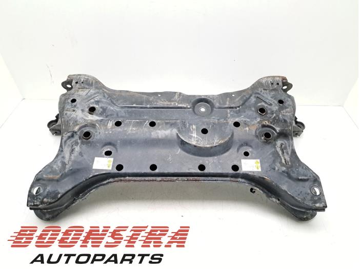Subframe van een Ford Transit Custom 2.0 TDCi 16V Eco Blue 130 2020