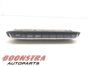 Gebruikte Schakelaar Audi A5 Sportback (F5A/F5F) 1.4 TFSI 16V Prijs € 64,95 Margeregeling aangeboden door Boonstra Autoparts