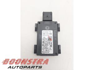 Gebruikte Dode hoek sensor Kia Niro II (SG2) e-Niro 64.8 kWh Prijs € 179,95 Margeregeling aangeboden door Boonstra Autoparts