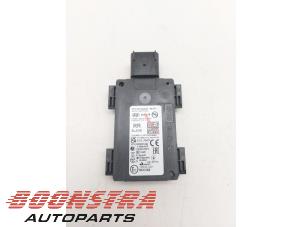 Gebruikte Dode hoek sensor Kia Niro II (SG2) e-Niro 64.8 kWh Prijs € 179,95 Margeregeling aangeboden door Boonstra Autoparts