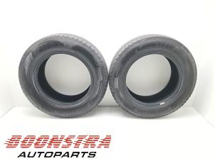 Gebruikte Bandenset Ford Transit Custom 2.0 TDCi 16V Eco Blue 130 Prijs € 72,54 Inclusief btw aangeboden door Boonstra Autoparts