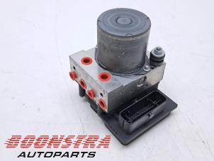 Gebruikte ABS Pomp Toyota ProAce (MDX) 2.0 D4-D Prijs € 197,17 Inclusief btw aangeboden door Boonstra Autoparts