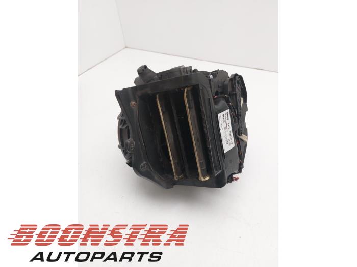 Gebruikte Chaufage Ventilatiemotor BMW 5 serie (F10) 535d xDrive 24V Prijs € 199,95 Margeregeling aangeboden door Boonstra Autoparts