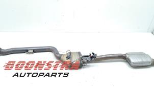 Gebruikte Uitlaat Middendemper Mercedes E (W213) E-200 EQ Boost 2.0 Turbo 16V Prijs € 649,95 Margeregeling aangeboden door Boonstra Autoparts