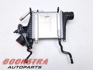 Gebruikte Intercooler Mercedes E (W213) E-200 EQ Boost 2.0 Turbo 16V Prijs € 92,95 Margeregeling aangeboden door Boonstra Autoparts