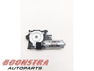Gebruikte Schuifdak Motor Audi A5 Sportback (F5A/F5F) 1.4 TFSI 16V Prijs € 27,95 Margeregeling aangeboden door Boonstra Autoparts