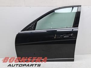 Gebruikte Portier 4Deurs links-voor Mercedes C Estate (S204) 2.2 C-200 CDI 16V . Prijs € 98,95 Margeregeling aangeboden door Boonstra Autoparts