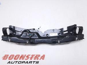 Gebruikte Frontbalk Citroen C3 Aircross I (2C/2R) 1.2 PureTech 82 Prijs € 58,95 Margeregeling aangeboden door Boonstra Autoparts