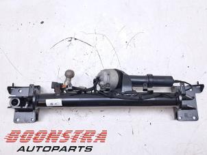 Gebruikte Trekhaak BMW X5 (G05) xDrive 45 e iPerformance 3.0 24V Prijs € 749,95 Margeregeling aangeboden door Boonstra Autoparts