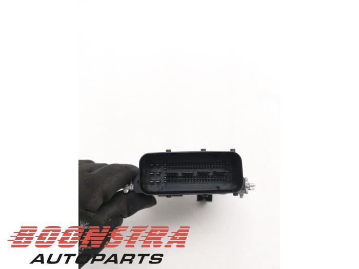 Adblue Computer van een Ford Transit Custom 2.0 TDCi 16V Eco Blue 170 2020