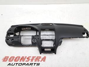 Gebruikte Dashboard Mercedes C Estate (S204) 2.2 C-200 CDI 16V . Prijs € 142,95 Margeregeling aangeboden door Boonstra Autoparts