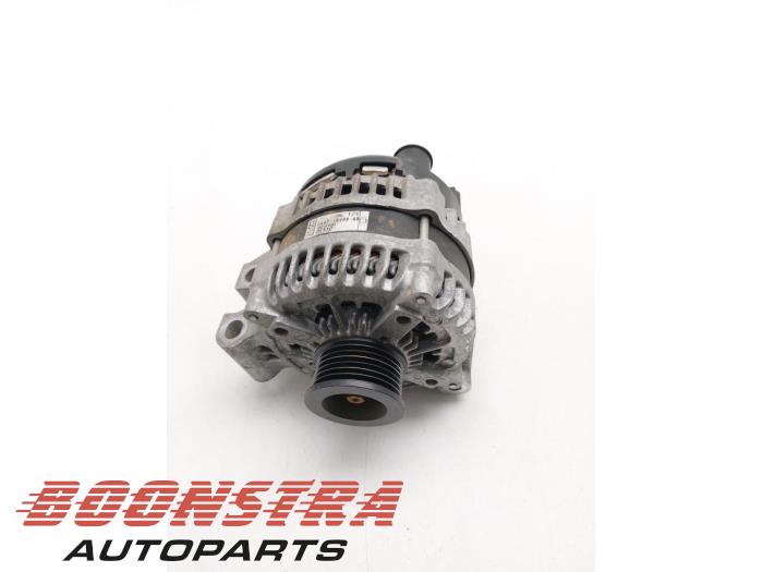 Gebruikte Dynamo Landrover Range Rover IV (LG) 4.4 SDV8 32V Prijs € 164,95 Margeregeling aangeboden door Boonstra Autoparts