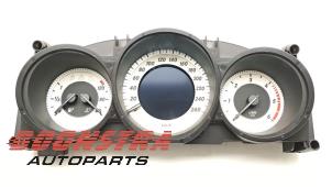 Gebruikte Tellerklok Mercedes CLS (C218) 350 CDI BlueEfficiency 3.0 V6 24V Prijs € 194,95 Margeregeling aangeboden door Boonstra Autoparts