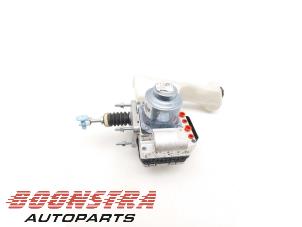 Gebruikte Rembooster Ford Focus 4 Wagon 1.0 EcoBoost 12V Hybrid 155 Prijs € 499,95 Margeregeling aangeboden door Boonstra Autoparts