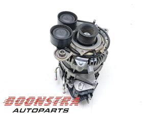 Gebruikte Dynamo Mercedes E (W213) E-200 EQ Boost 2.0 Turbo 16V Prijs € 759,95 Margeregeling aangeboden door Boonstra Autoparts