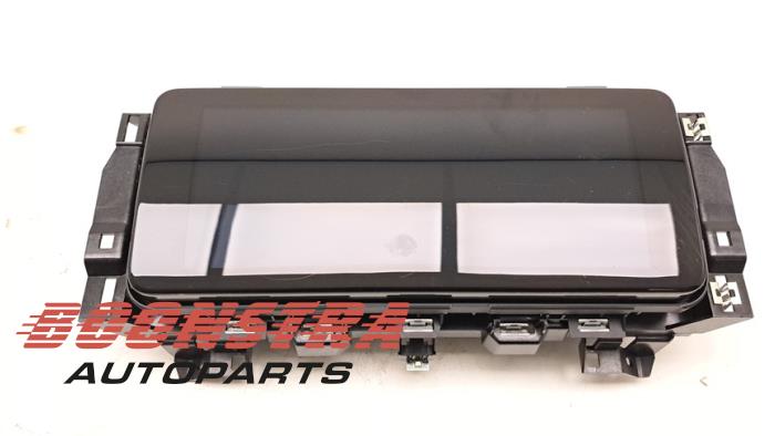 Display Interieur van een Land Rover Range Rover IV (LG) 4.4 SDV8 32V 2018