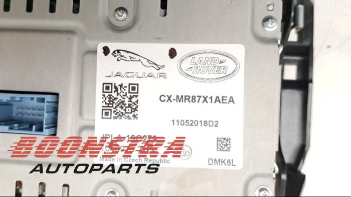 Display Interieur van een Land Rover Range Rover IV (LG) 4.4 SDV8 32V 2018